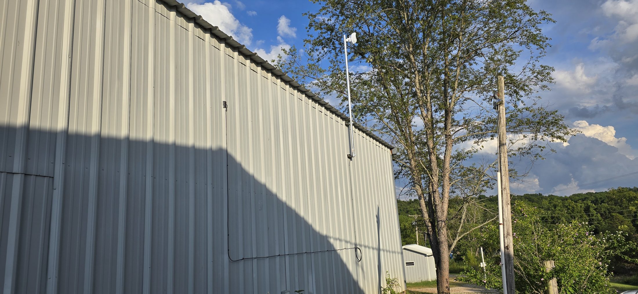 TownLink wireless radio serving a rural Missouri area